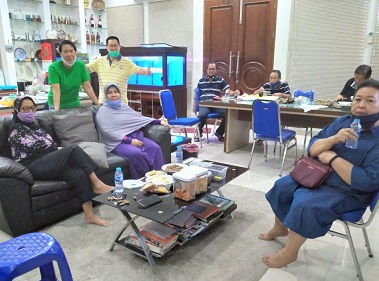 Rapat indoor-ok--